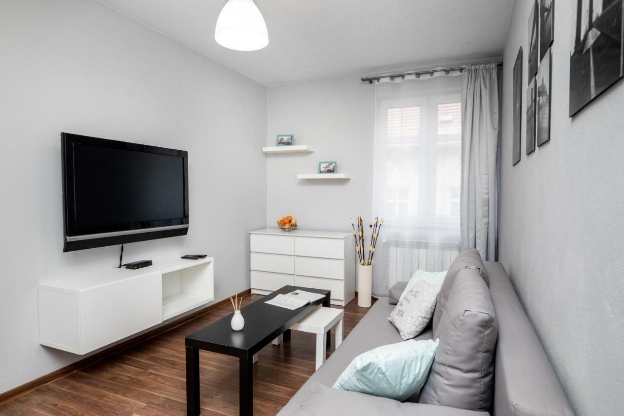 Apartament Gemini Dzierzoniow Exterior photo