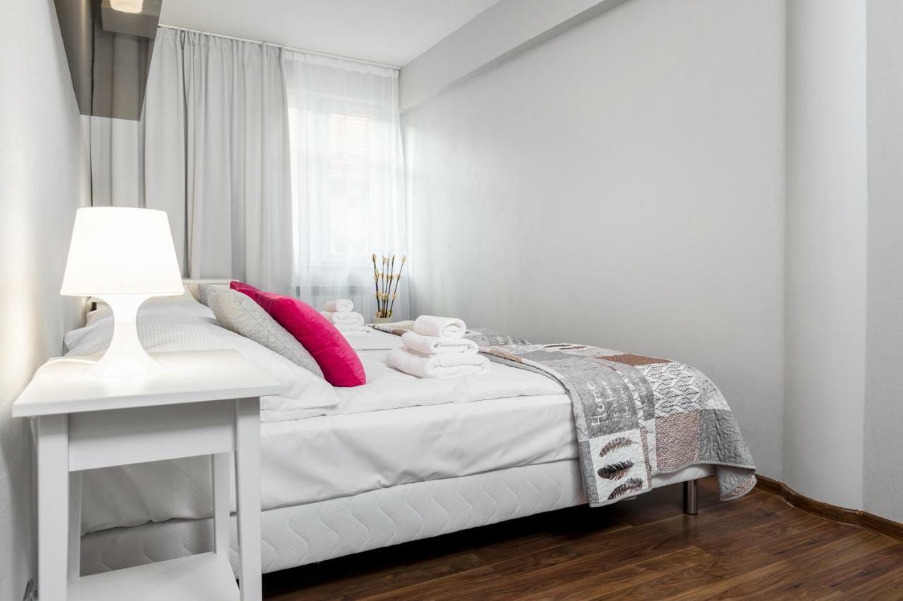 Apartament Gemini Dzierzoniow Exterior photo